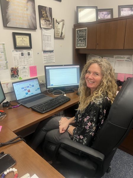 Assistant Principal Jenn Sebold will be retiring at the end of the school year. 